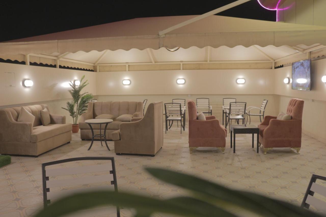 Dar Al Jood Hotel Units Bisha Bagian luar foto